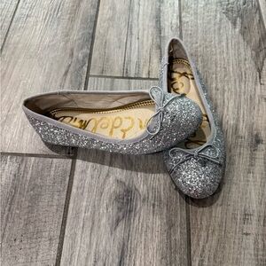Silver Glitter Ballet like Flats
